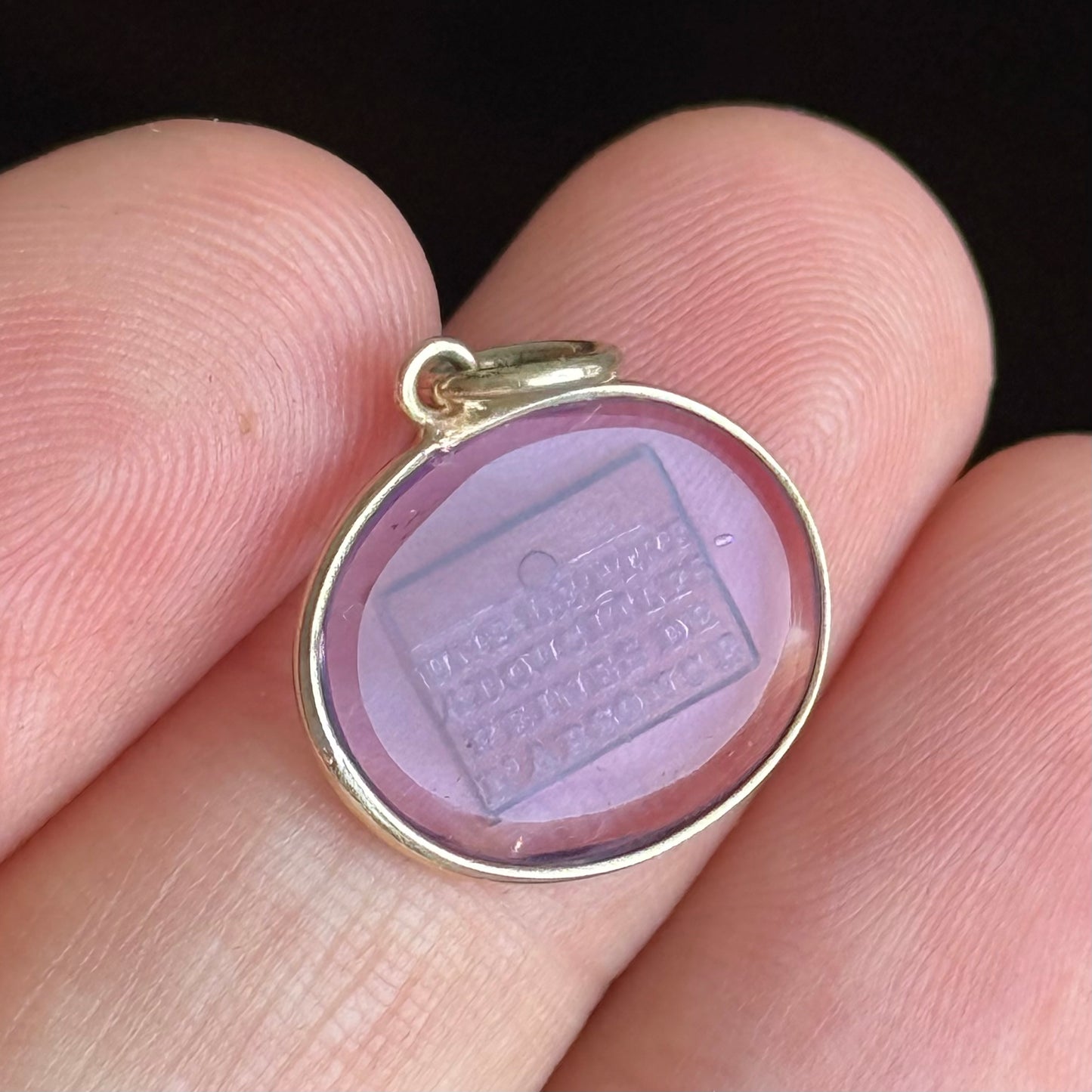 Antique Seal French Motto Pendant in 9 Carat Gold