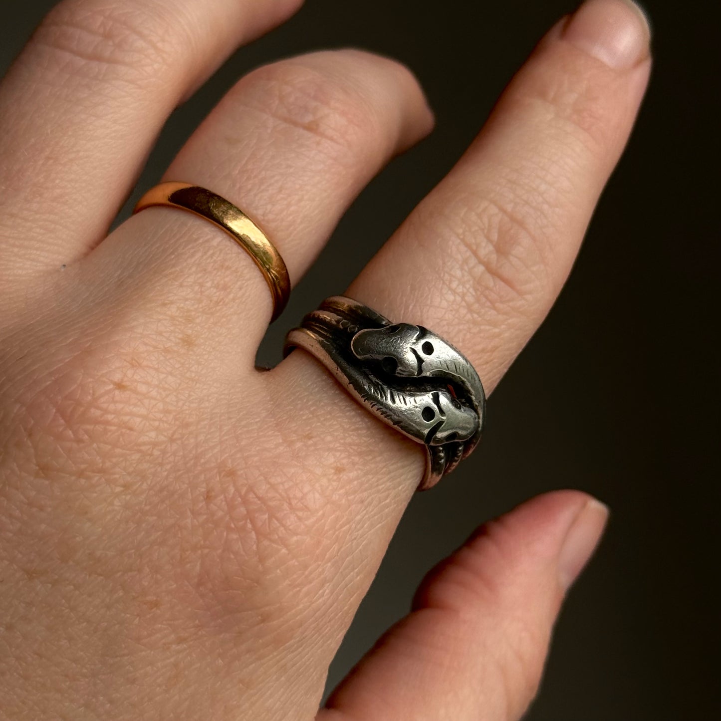 Antique Entwined Snakes Ring in Silver