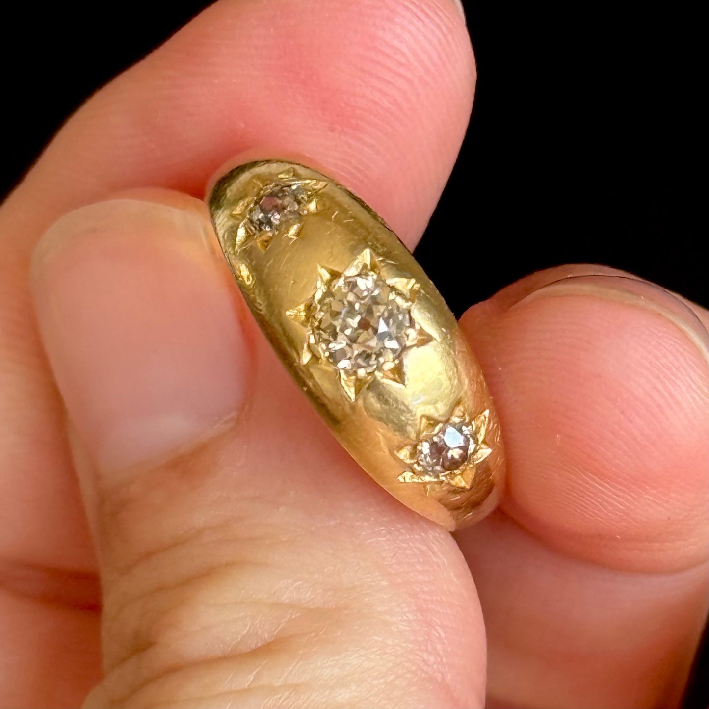 Antique Victorian Diamond Ring in 18 Carat Gold; Circa 1880