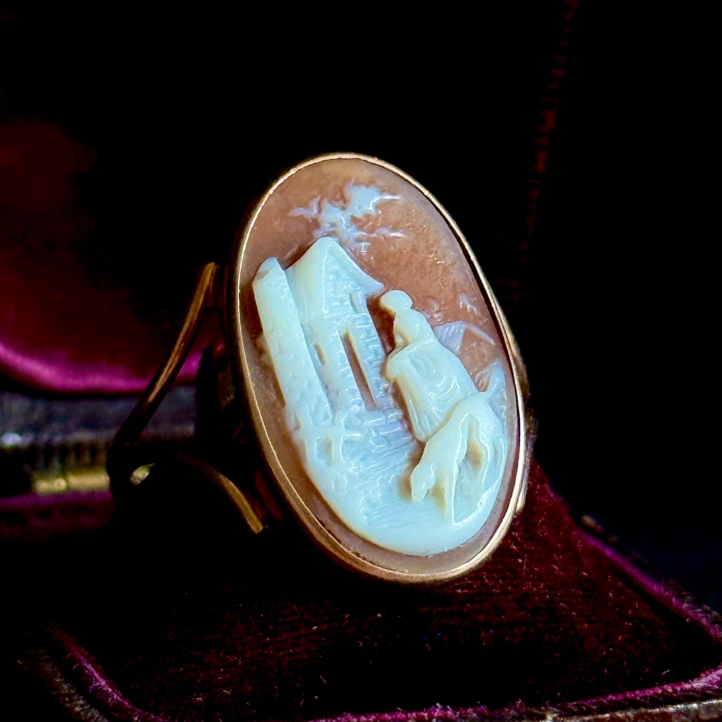 Georgian Enamel & Hair Mourning Ring in 15 Carat Gold; Circa 1781
