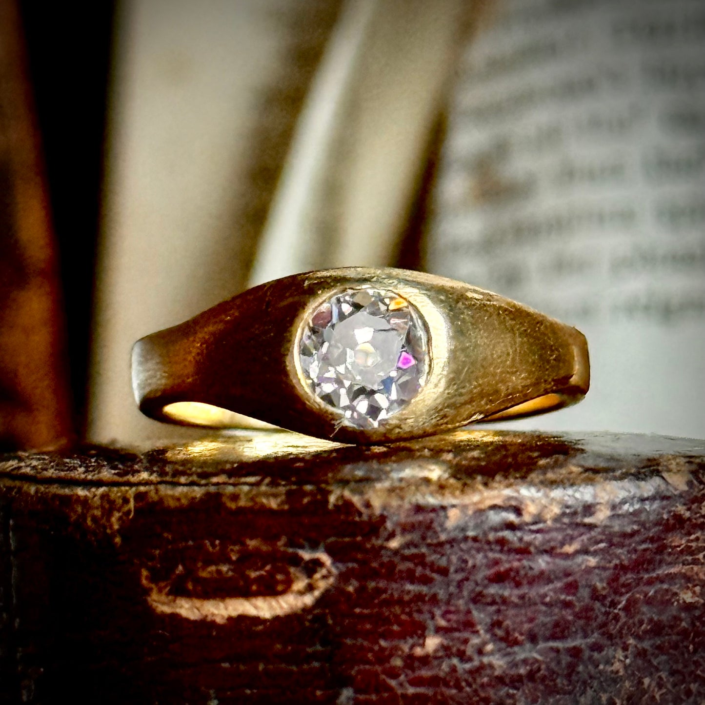 Vintage Old Cut Diamond Pinky Ring in 18 Carat Gold