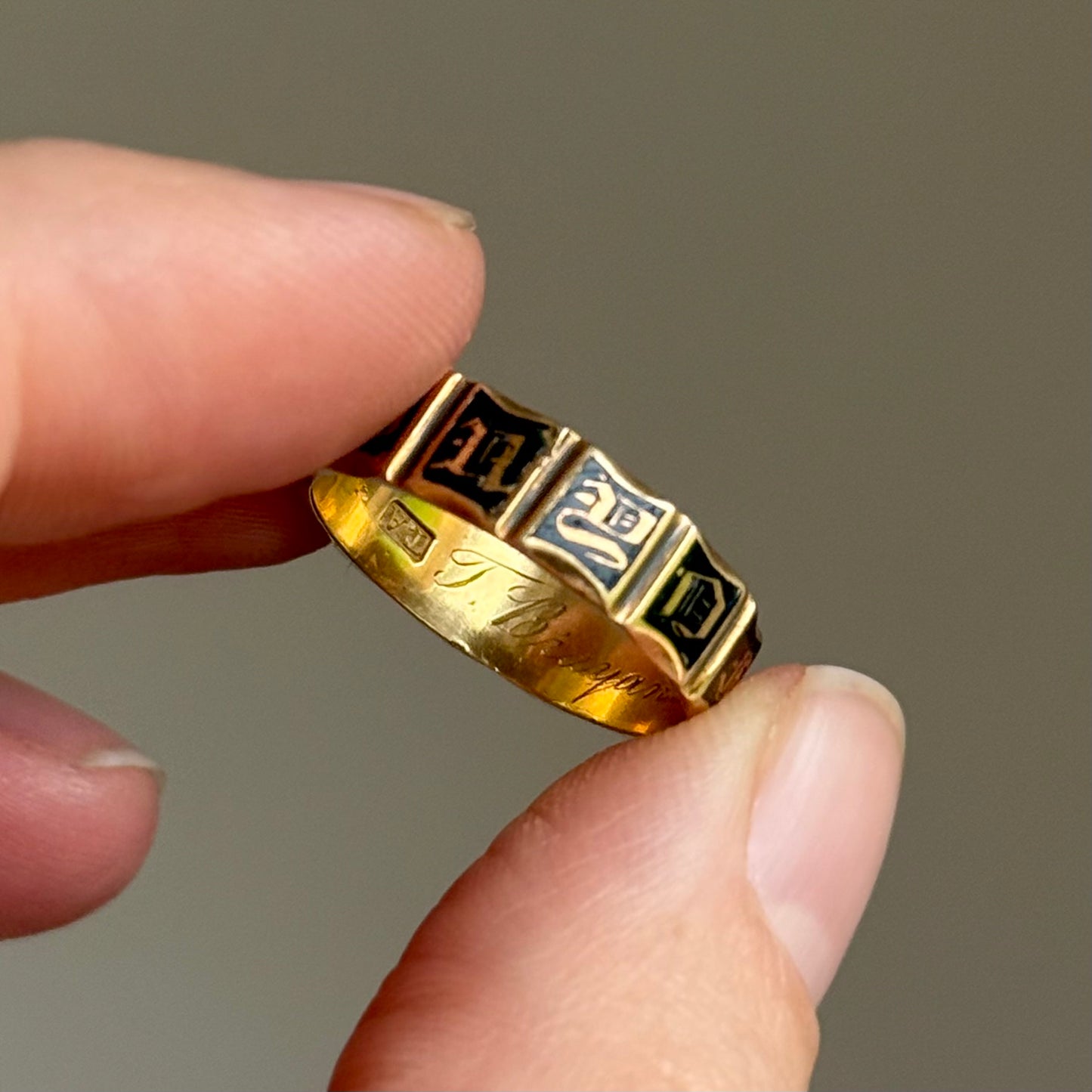 Antique Enamel Mourning Ring in 18 Carat Gold; Circa 1842