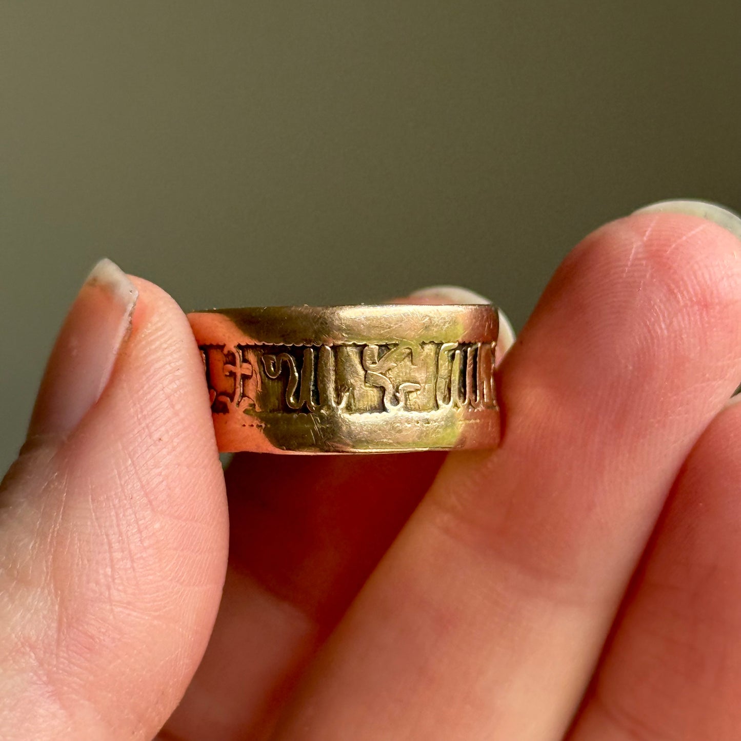 Antique Georgian Zodiac Ring in 9 Carat Gold; Circa 1800