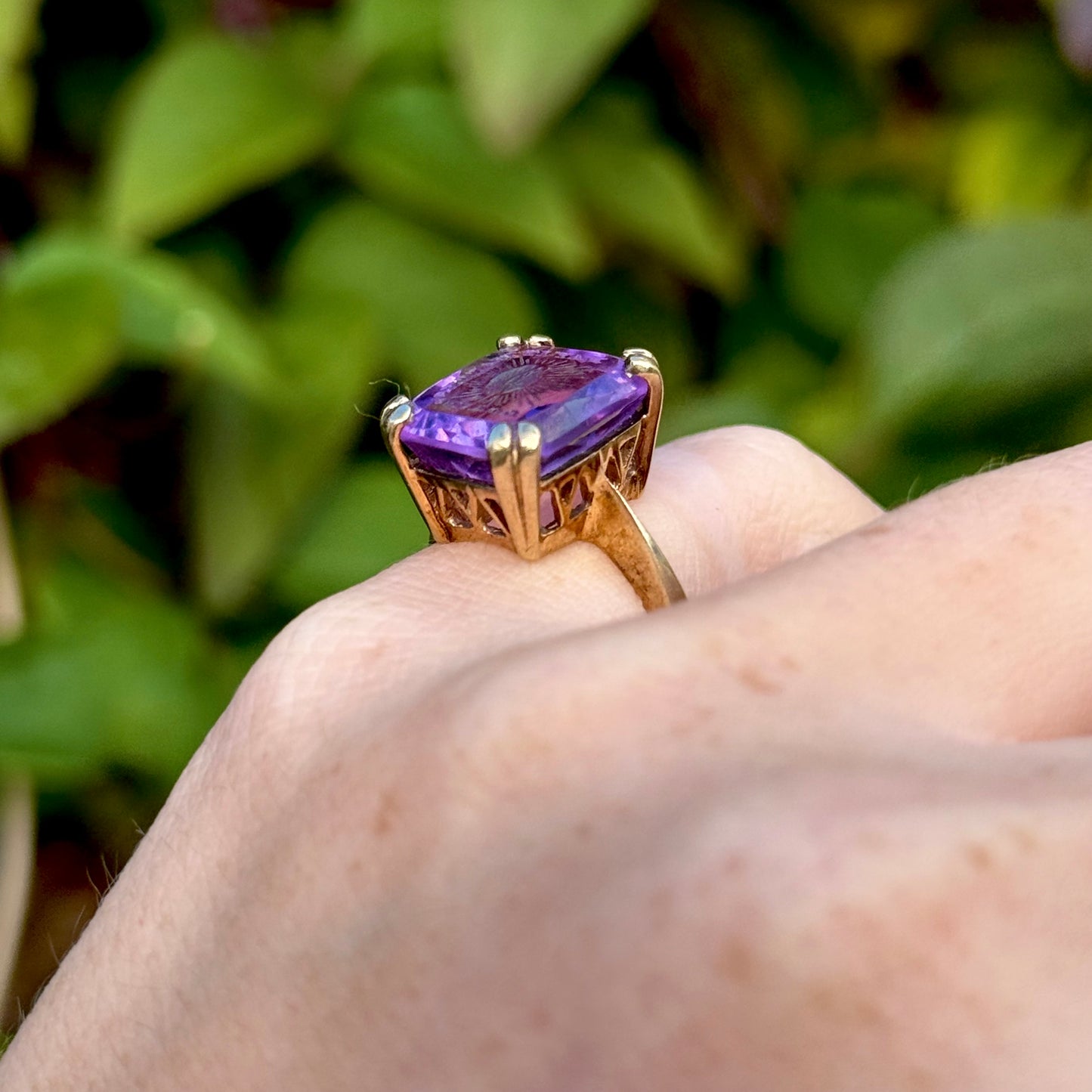 Vintage Amethyst Intaglio “May It Watch Over You” Ring in 9 Carat Gold