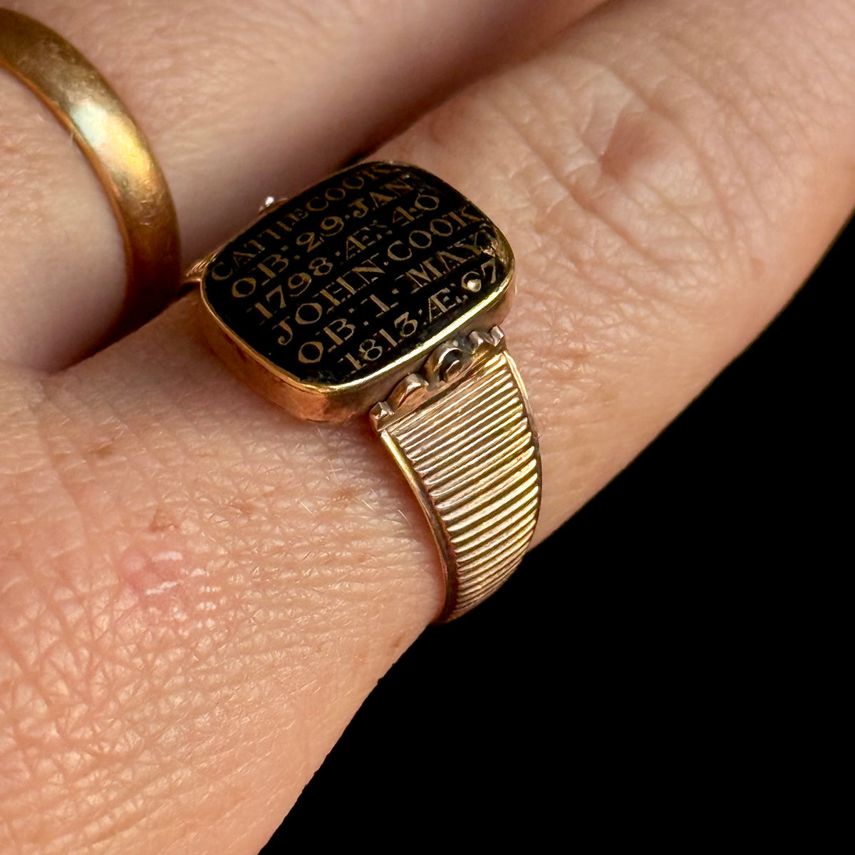 Antique Georgian Mourning Ring 9 Carat Gold; Circa 1813
