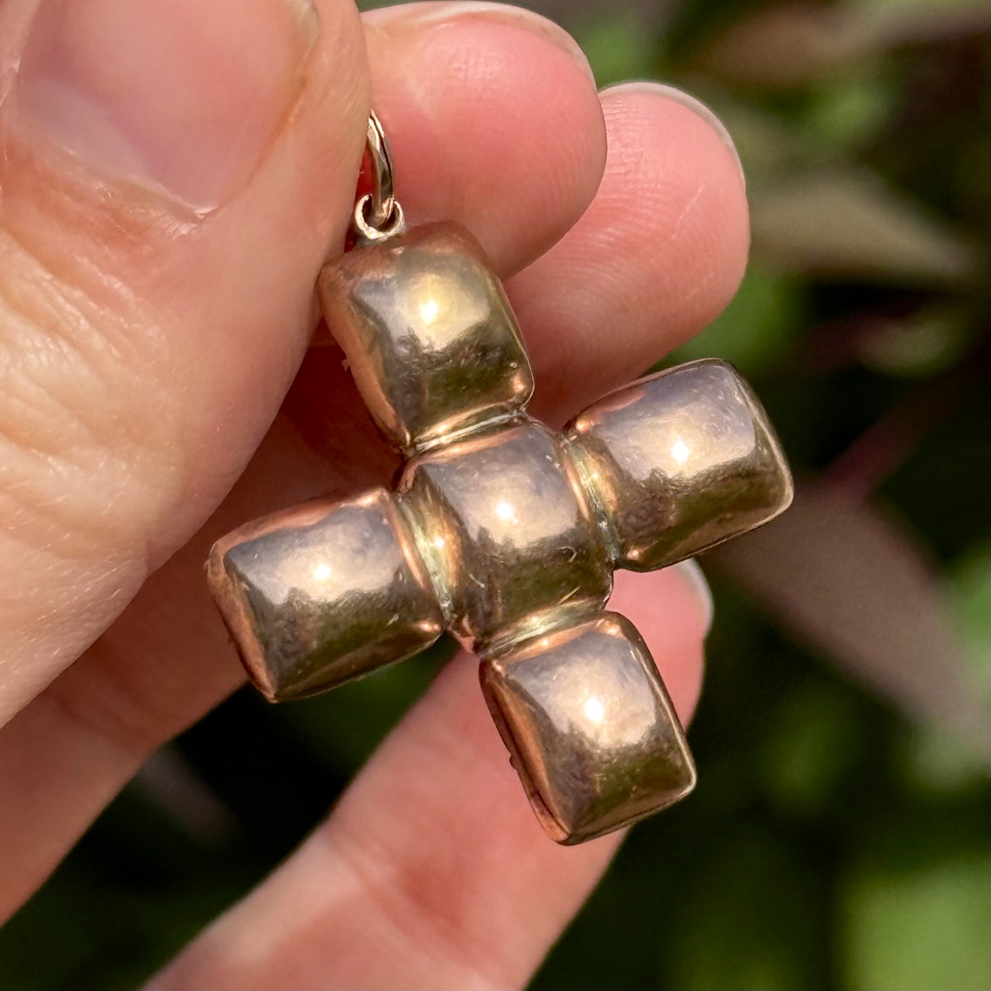 Georgian Foiled Citrine Cross Pendant in 9 Carat Gold; Circa 1820
