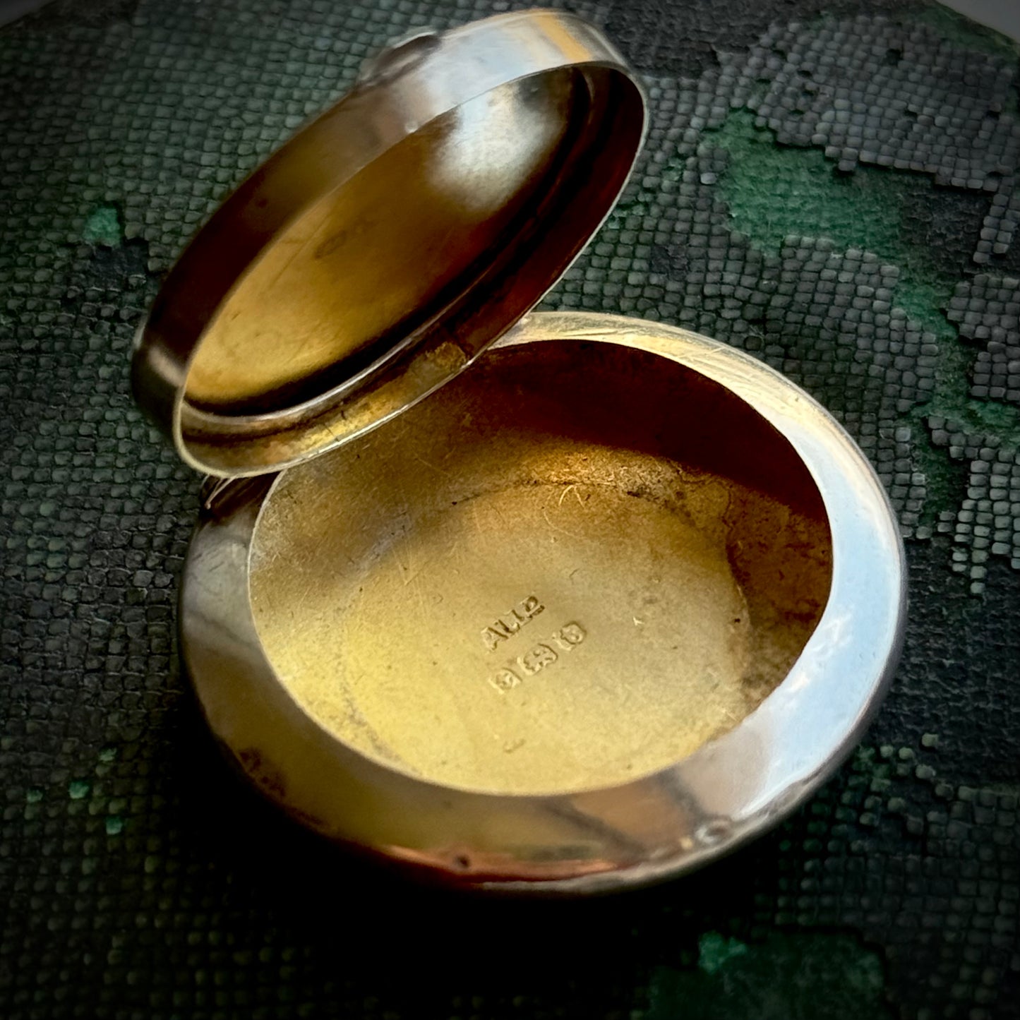 Antique 'Dorris' Sterling Silver Compact Locket