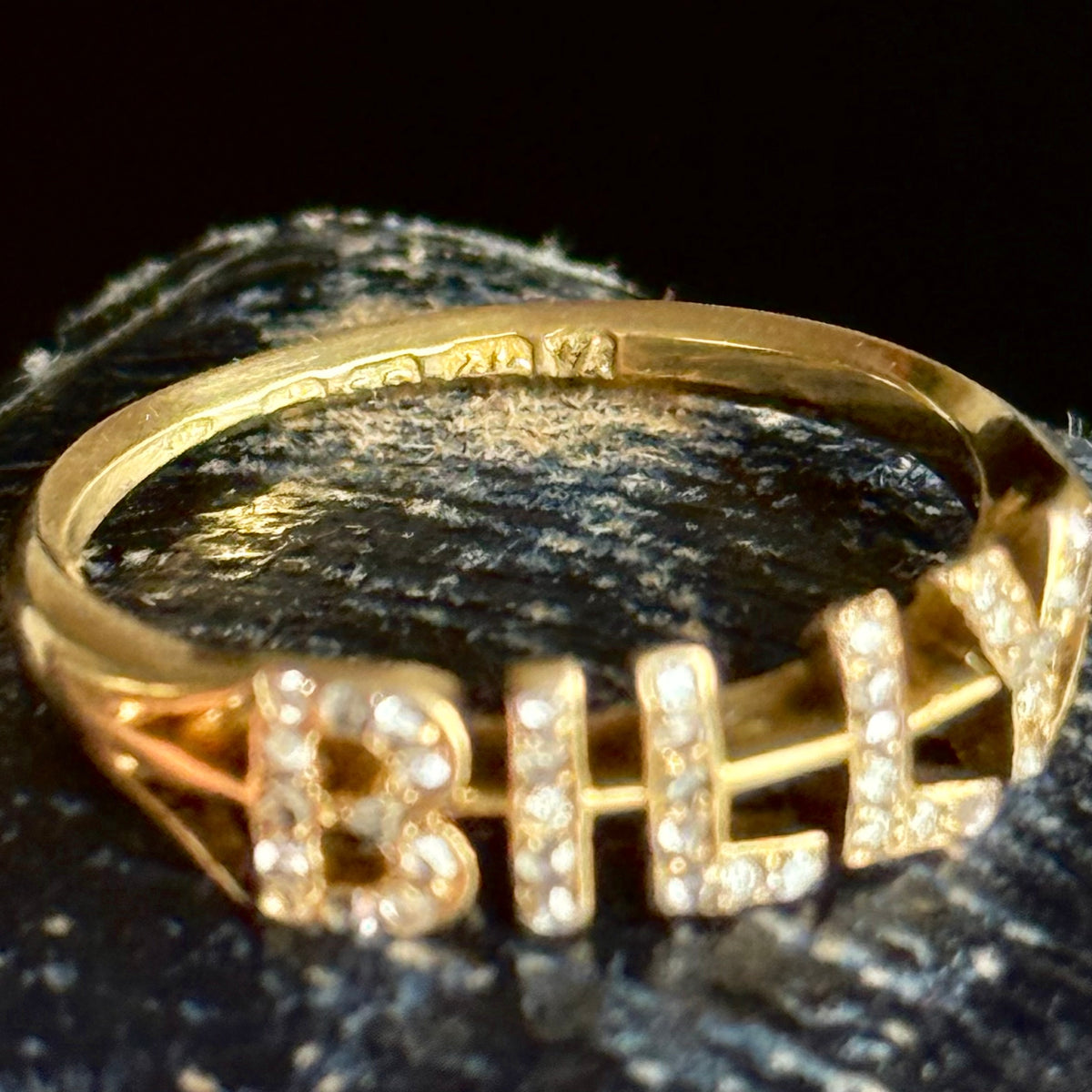 Antique Victorian Diamond 'Billy' Ring in 18 Carat Gold; circa 1899