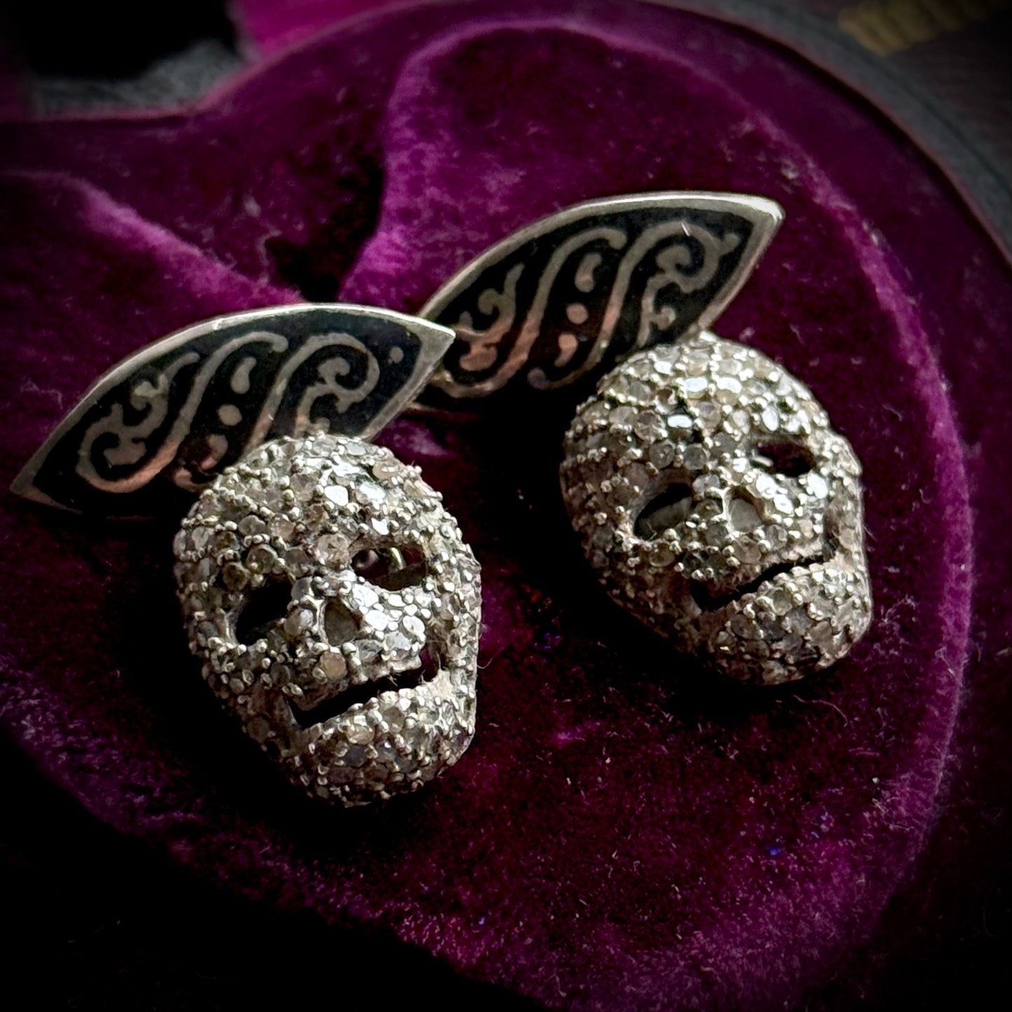 Preloved Silver & Diamond Skull Cufflinks with Black Enamel Detail