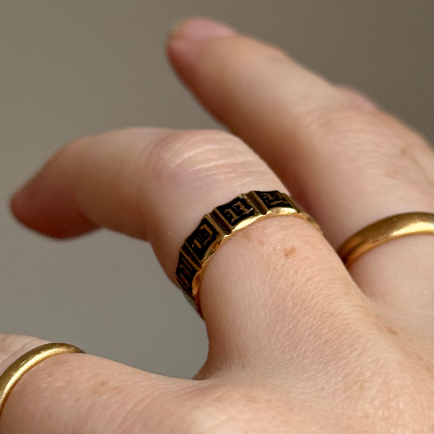 Antique Enamel Mourning Ring in 18 Carat Gold; Circa 1842