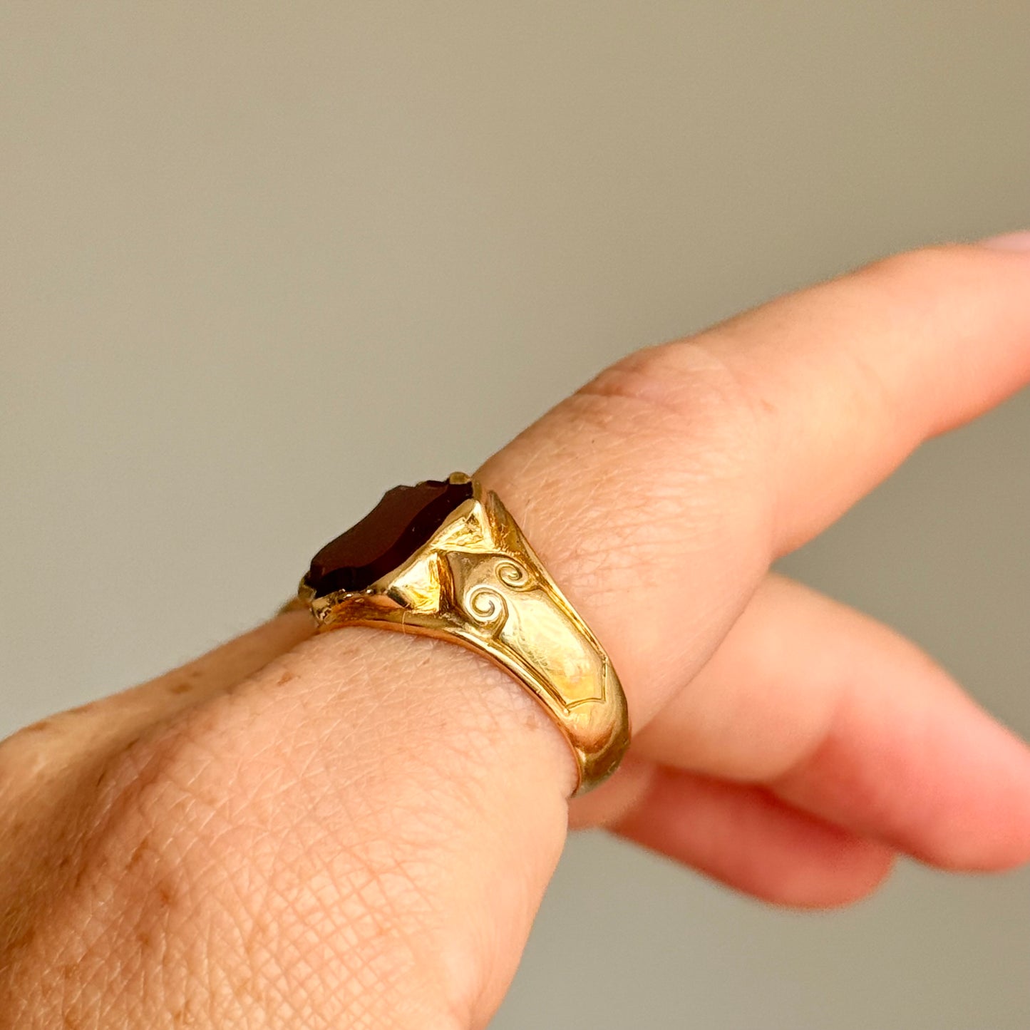 Antique Carnelian Signet Ring in 18 Carat Gold; Circa 1880