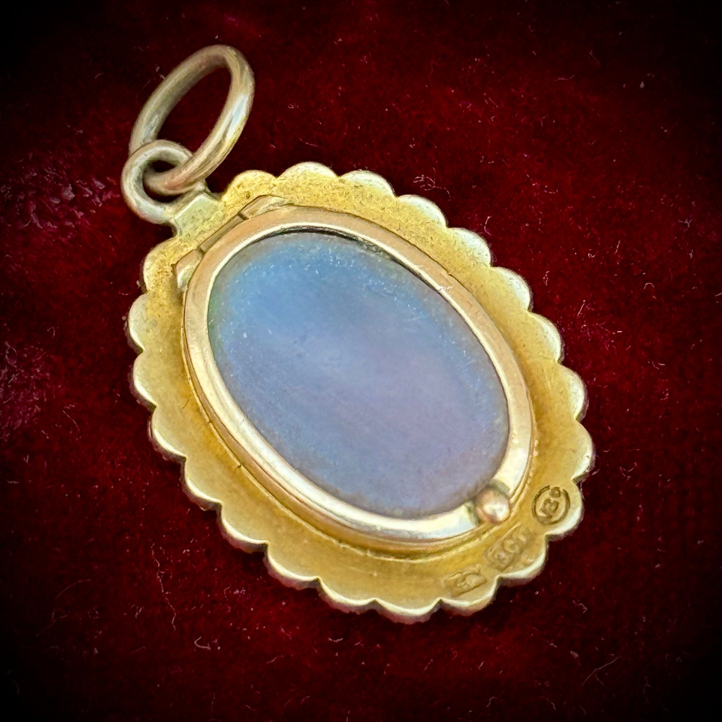 Antique Victorian Pearl Locket Pendant in 9 Carat Gold