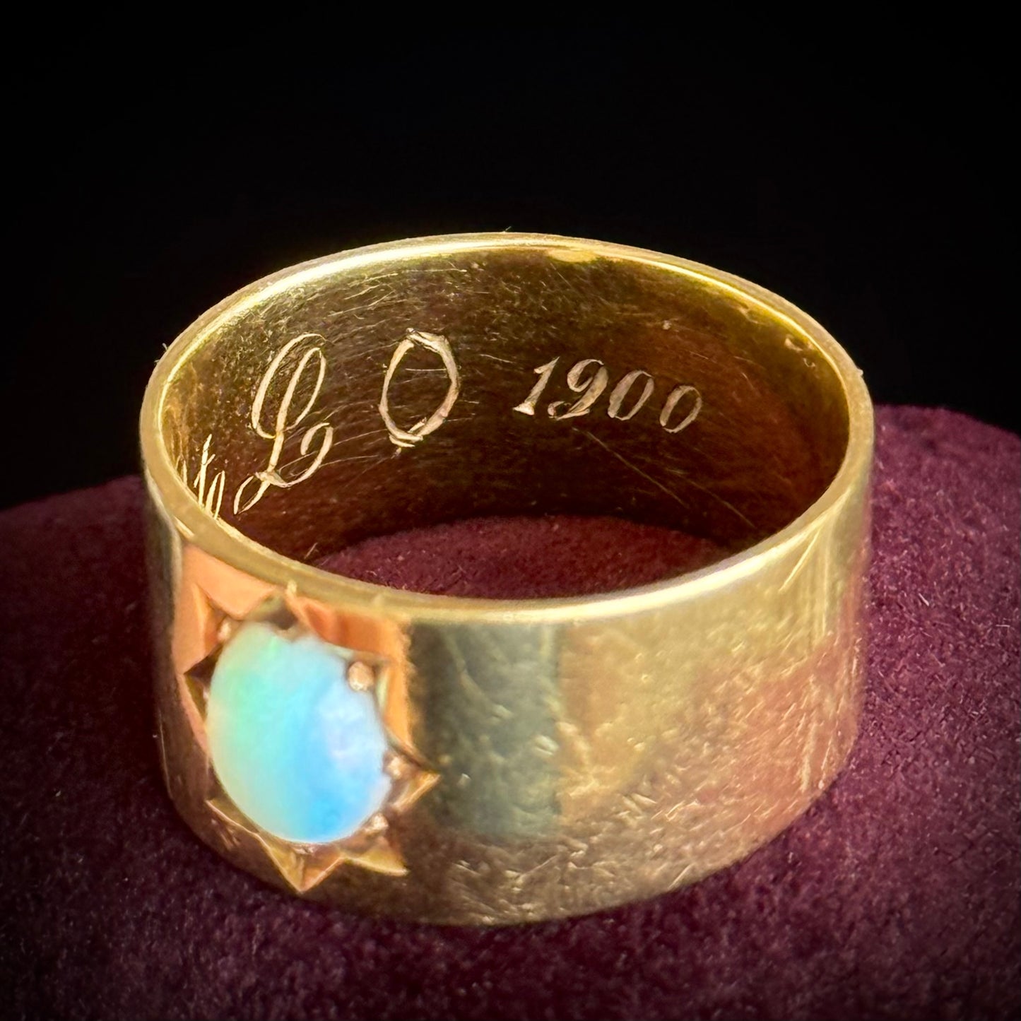 Antique Edwardian Opal Band in 18 Carat Gold; Circa 1900