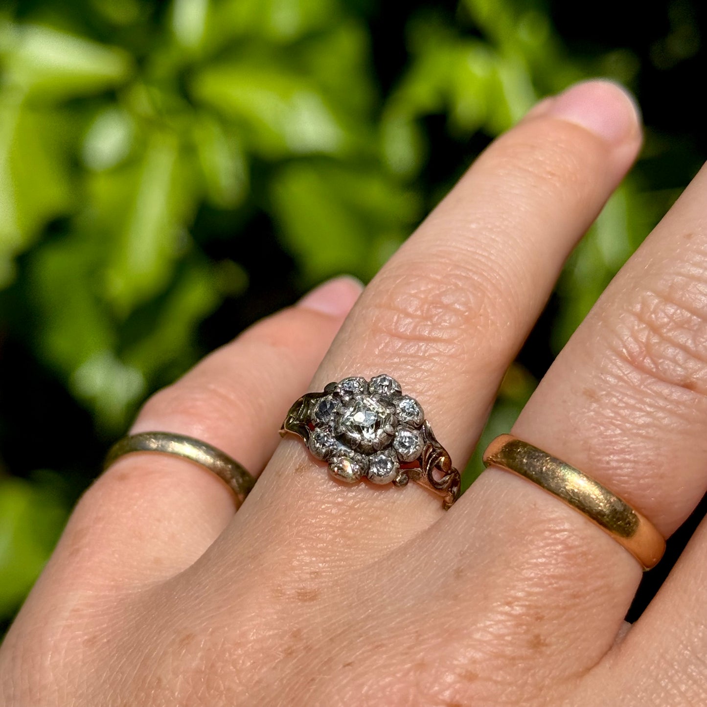 Antique Georgian Diamond Cluster Ring