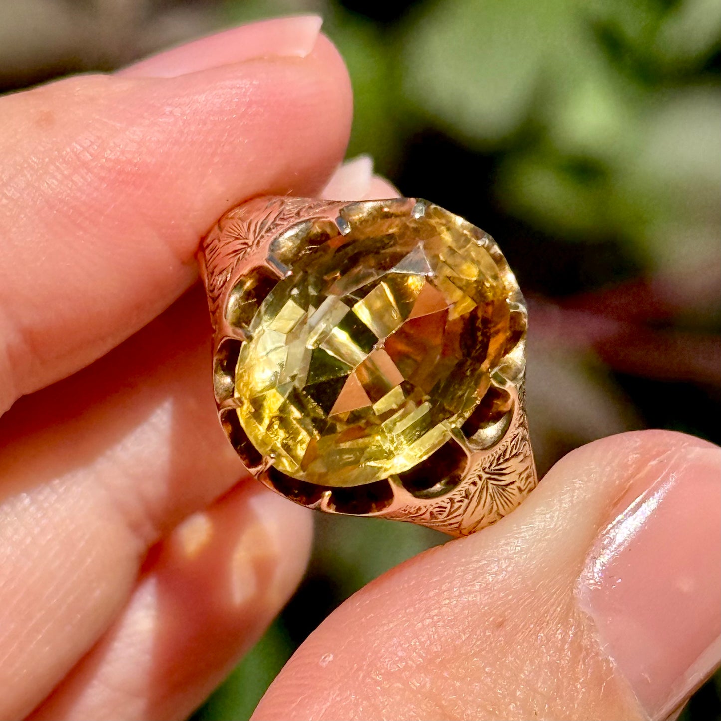 Victorian Citrine Engraved Ring in 9 Carat Gold ; Circa 1900