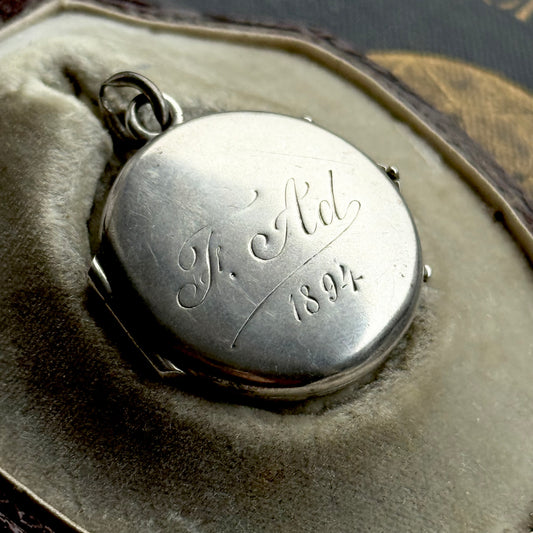 Antique Sentimental Locket in silver; Circa 1904