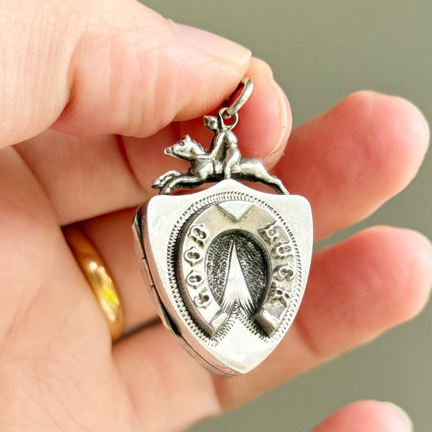 Antique Lucky Horseshoe Locket in Silver; Circa 1914