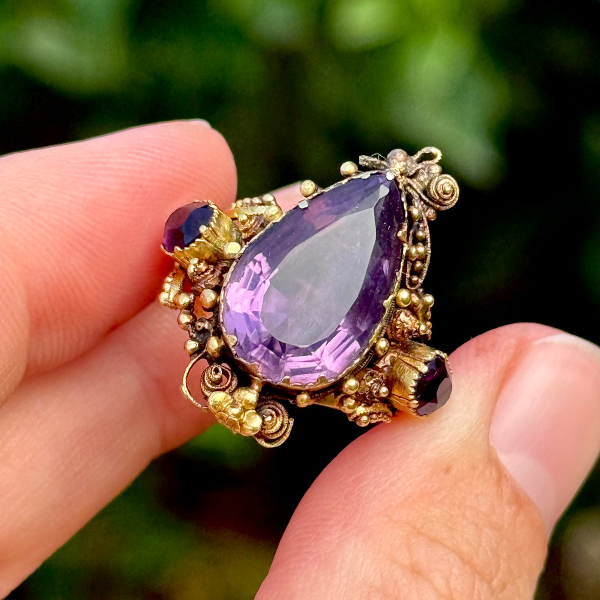 Antique Scottish Foil Back Amethyst Ring in 18 Carat Gold; Circa 1885