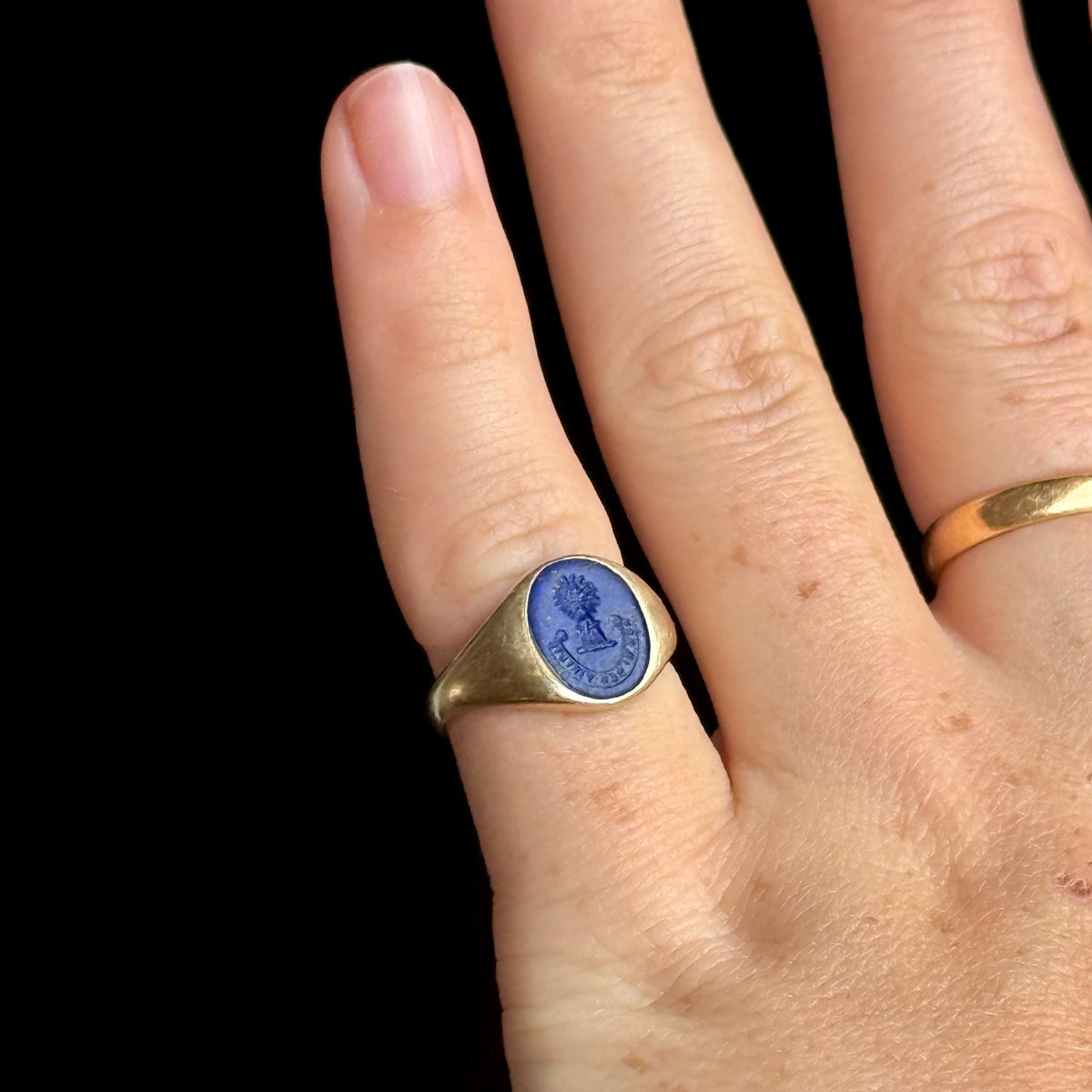 Vintage Lapis Lazuli Signet Ring 9 Carat gold; Circa 1990