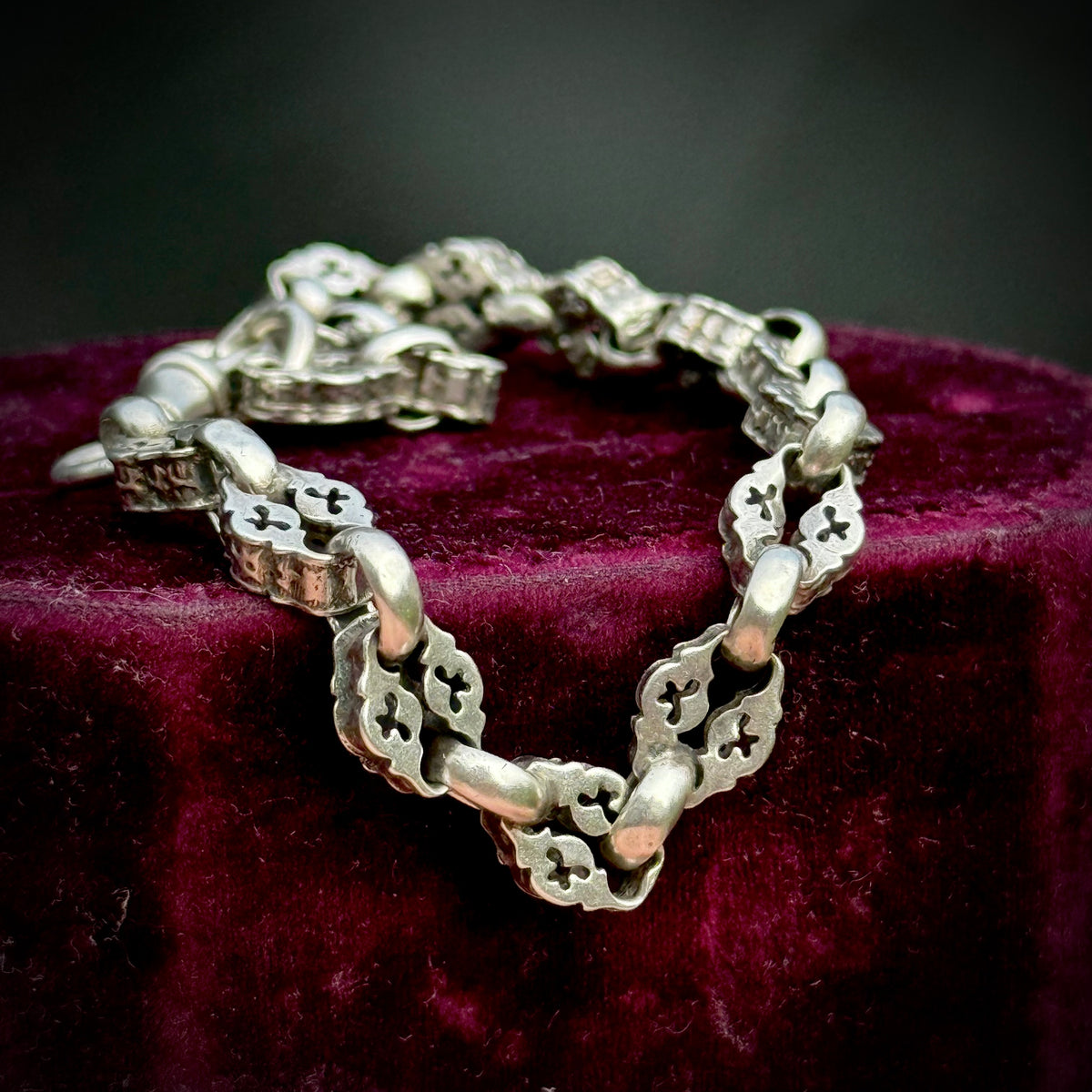 Antique Victorian Star Bracelet in Silver; Circa 1889