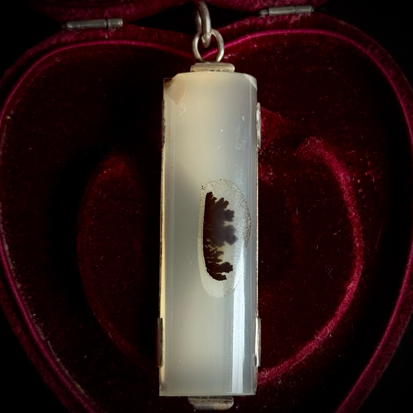 Antique Scenic Dendritic Agate Pendant in Silver