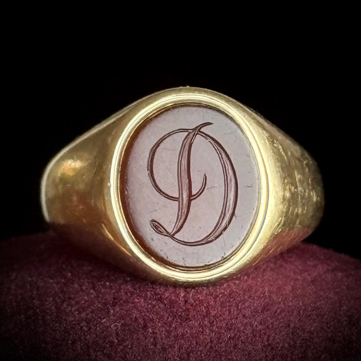 Vintage Carnelian 'D' Signet Ring 9 Carat gold; Circa 1947