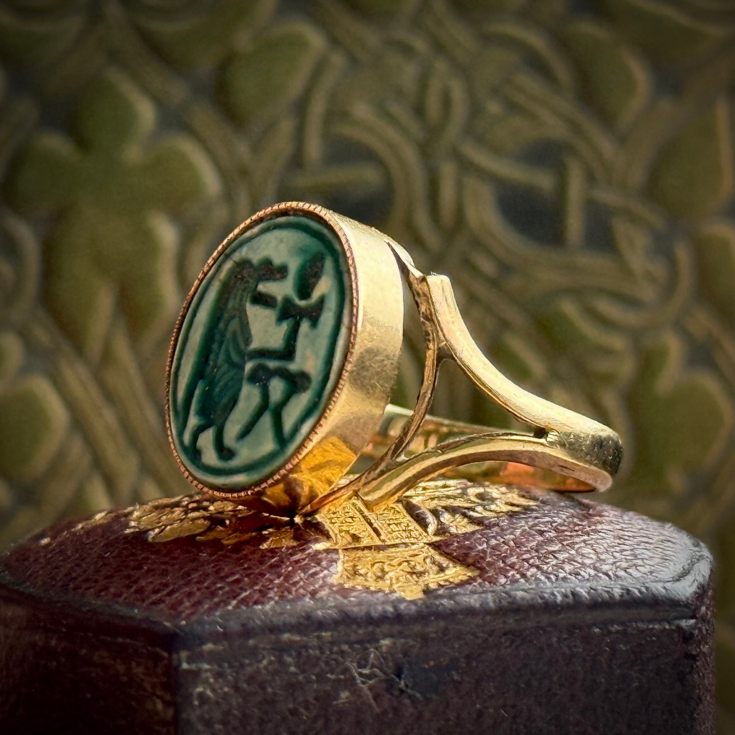 Antique Glazed Egyptian God Faience Ring in 9 Carat Gold