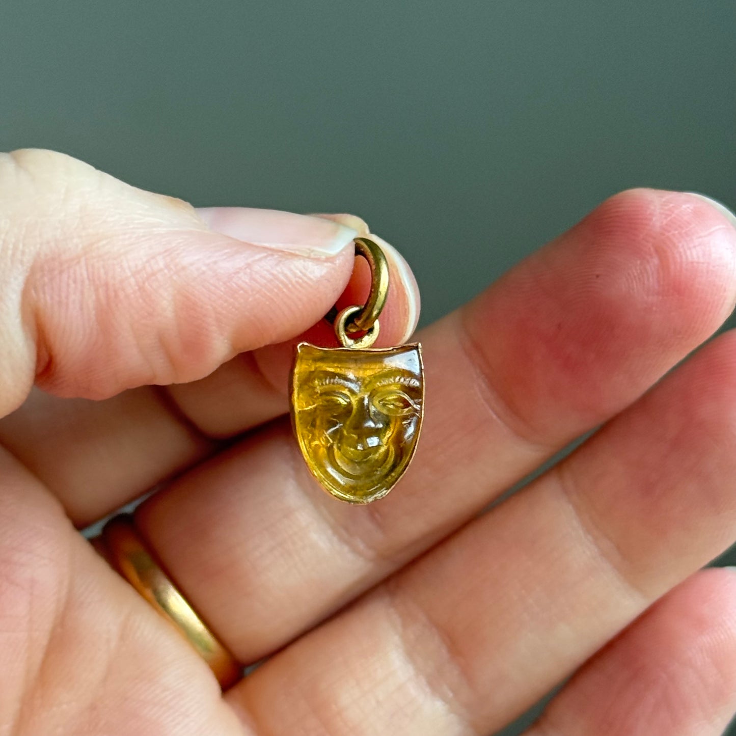 Antique Carved Citrine Comedy Mask Pendant in 18 Carat Gold