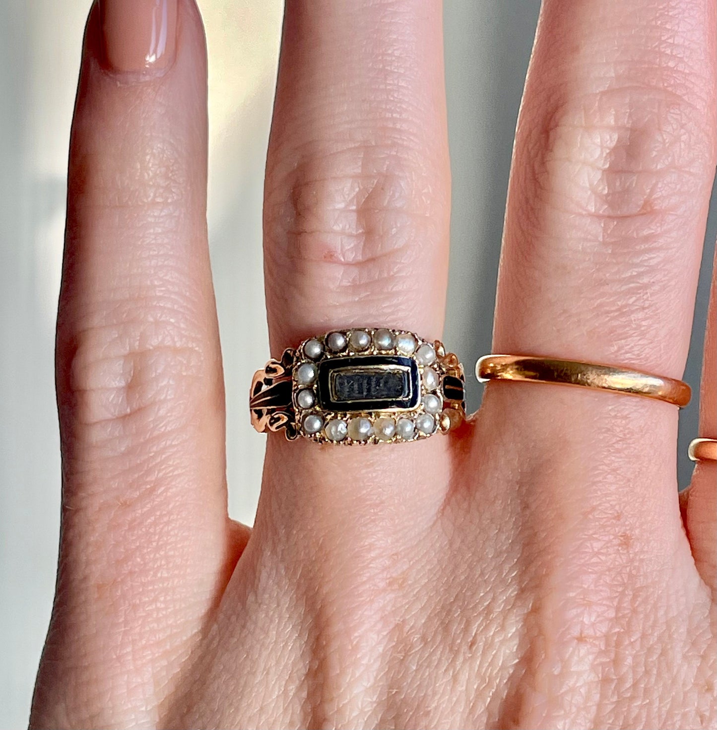 Rare Georgian Enamel & Pearl Mourning Ring in 15 Carat Gold; Circa 1810