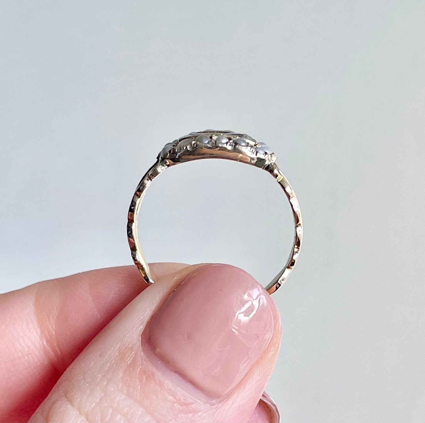 Rare Georgian Enamel & Pearl Mourning Ring in 15 Carat Gold; Circa 1810