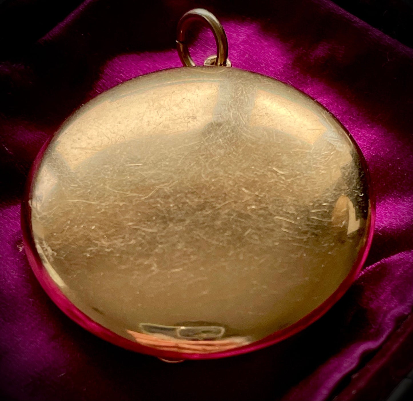 Antique Diamond & Enamel Initial M Compact in 9 Carat Gold; Circa 1911