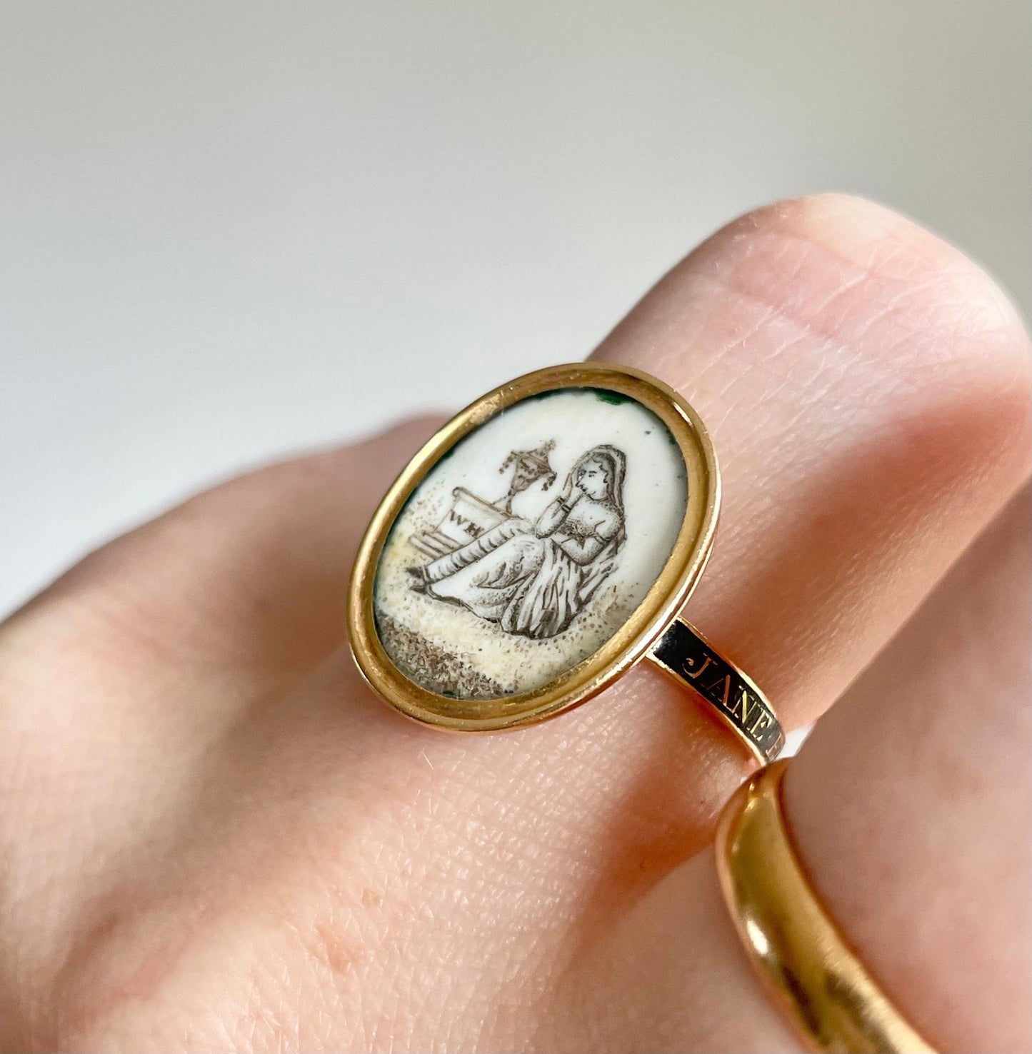 Georgian Sepia Mourning Ring in 18 Carat Gold; Circa 1778