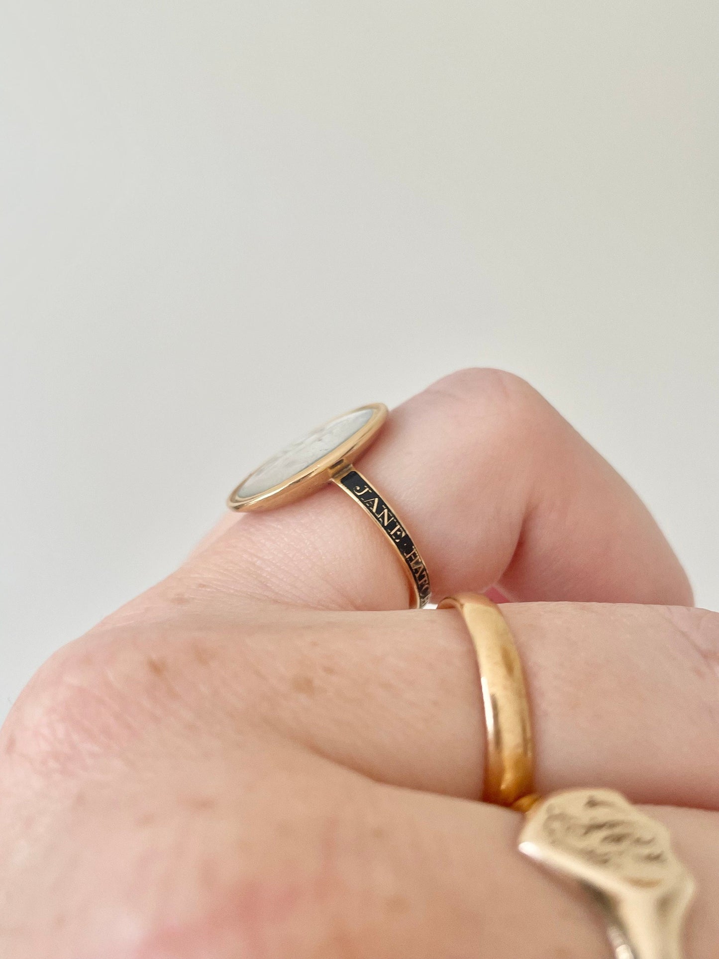 Georgian Sepia Mourning Ring in 18 Carat Gold; Circa 1778
