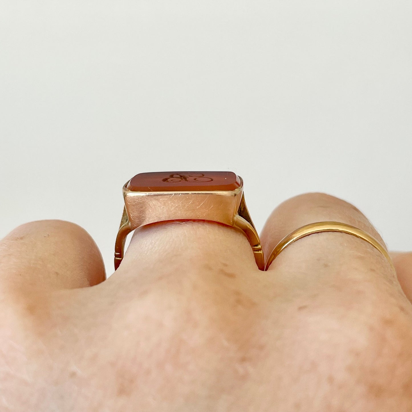 Antique Carnelian 'B' Intaglio Signet Ring in 9 Carat Gold, Circa 1880s