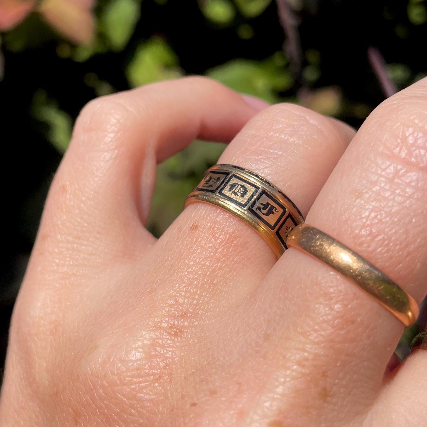Antique Mourning Enamel Band in 18 Carat Gold; Circa 1845