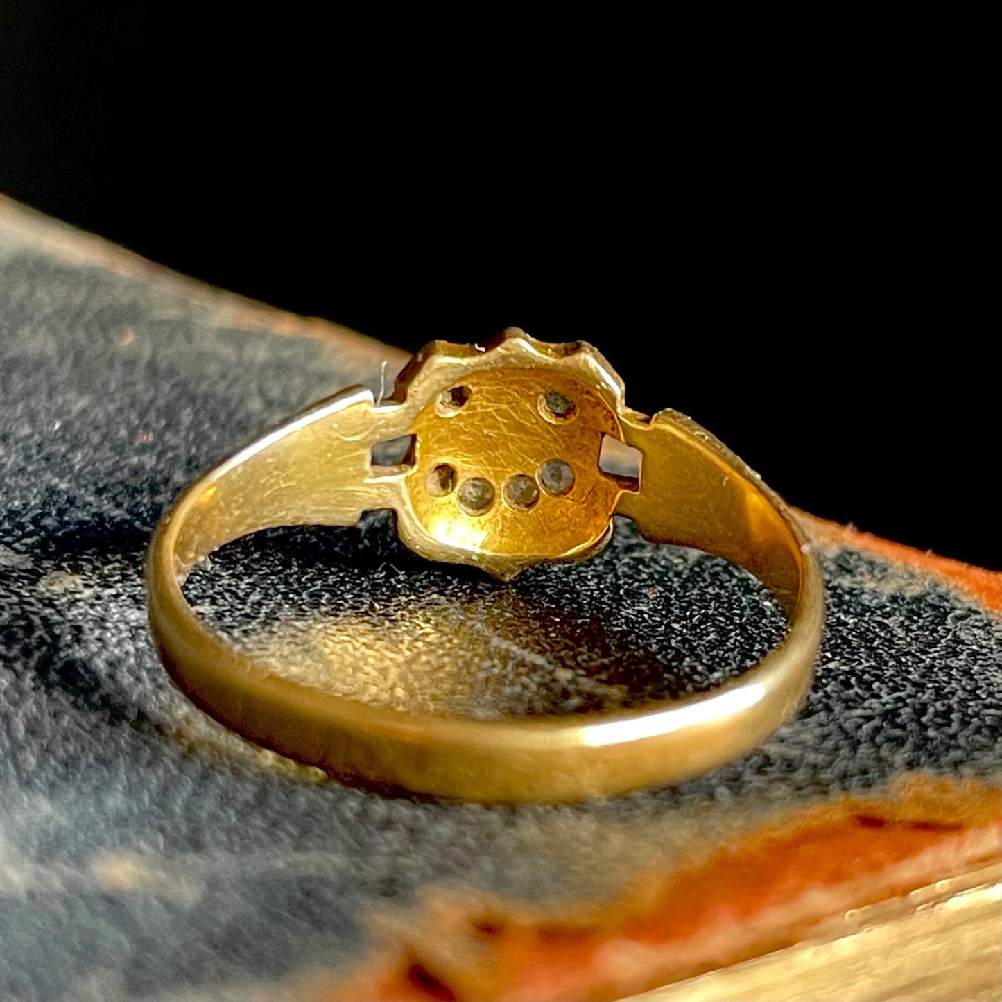 Victorian Diamond & Pearl Harp Ring in 18 Carat Gold, Circa 1885