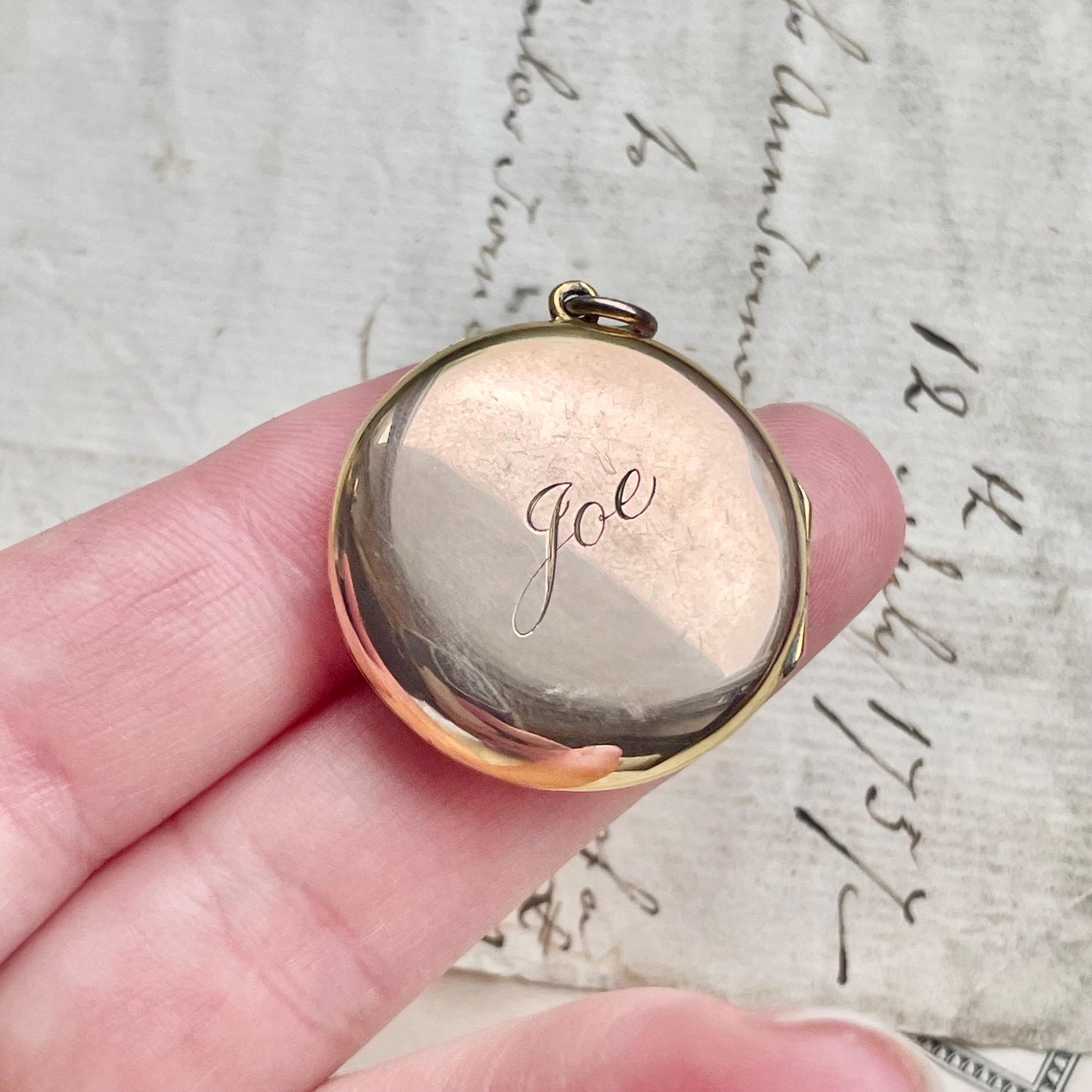 Antique 'Joe' Round Locket; Circa 1900