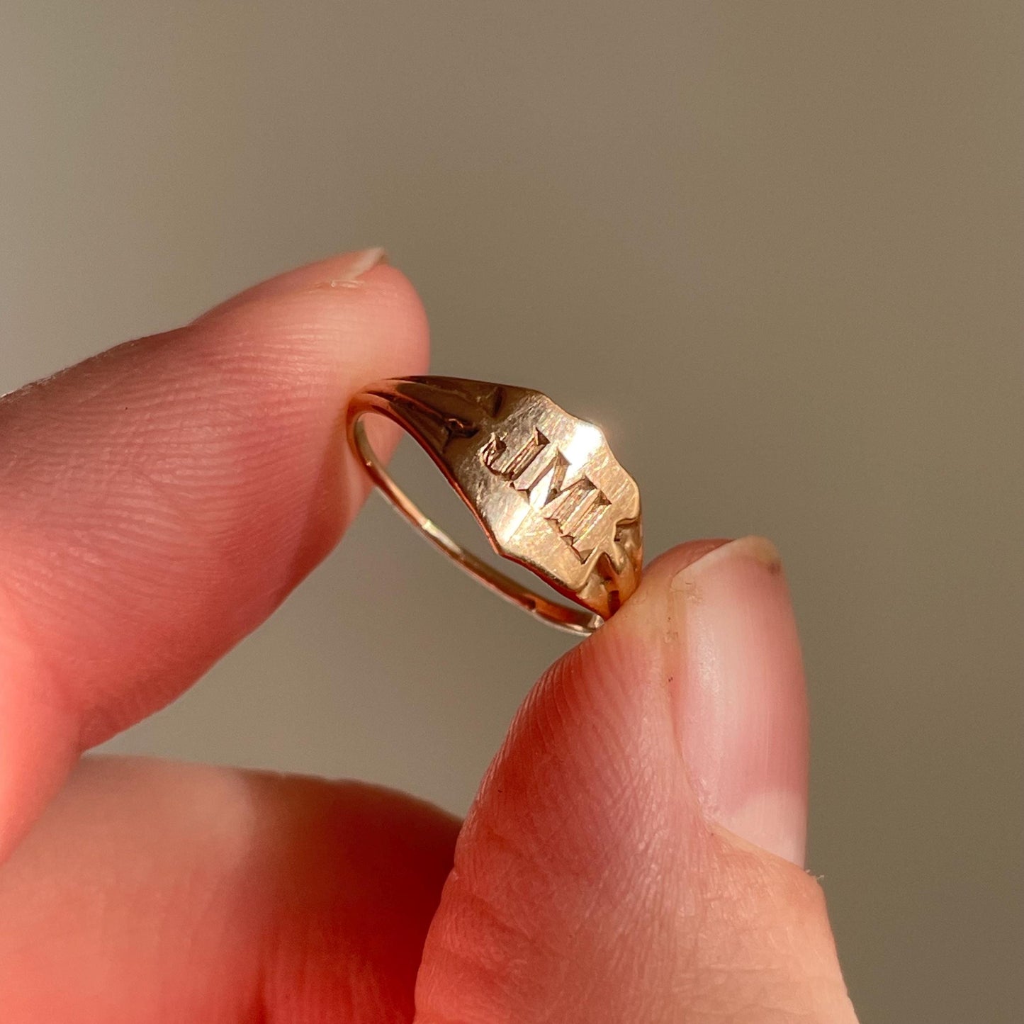 Rare Childs Edwardian Signet Ring in 9 Carat Gold; Circa 1900