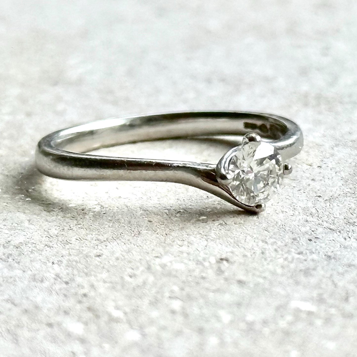 Preloved Diamond Twist Solitaire Ring in Platinum