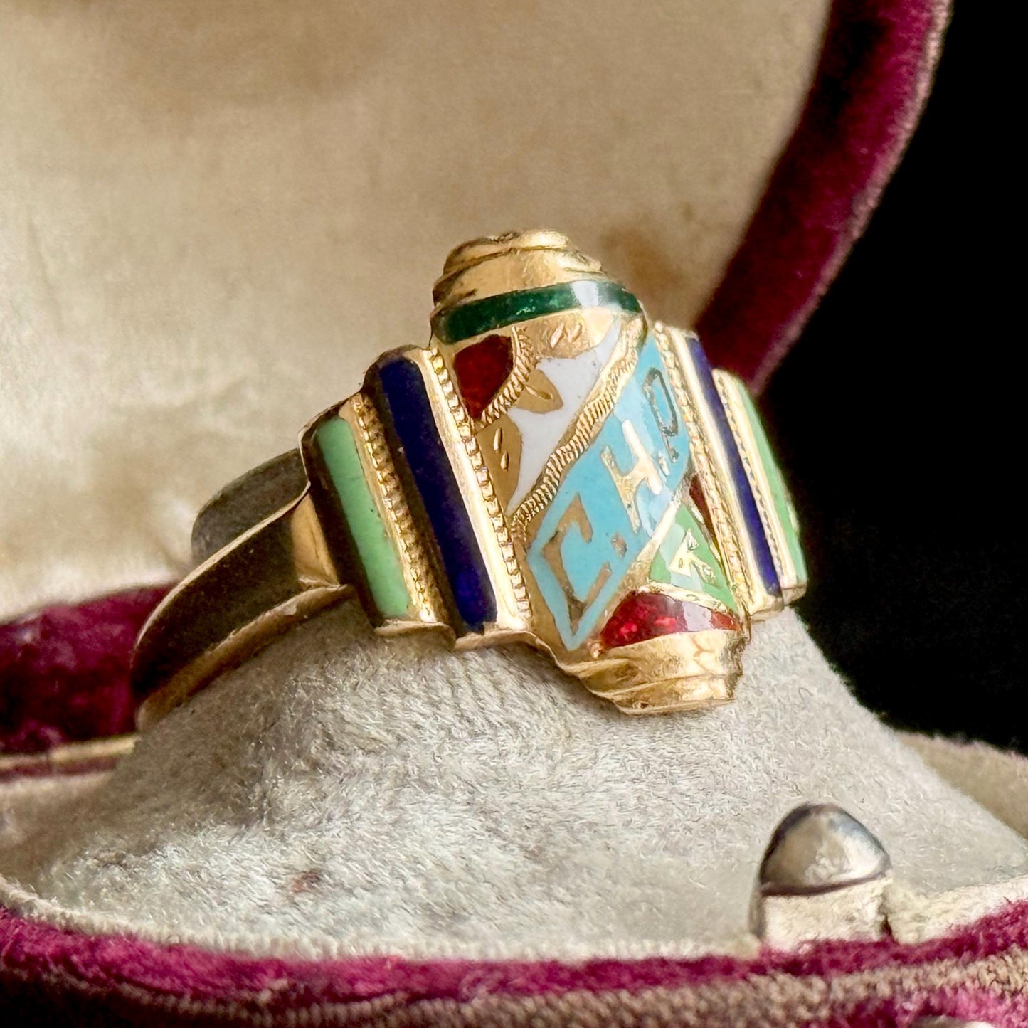 Antique Enamel Signet Ring in 18 Carat Gold; Circa 1920