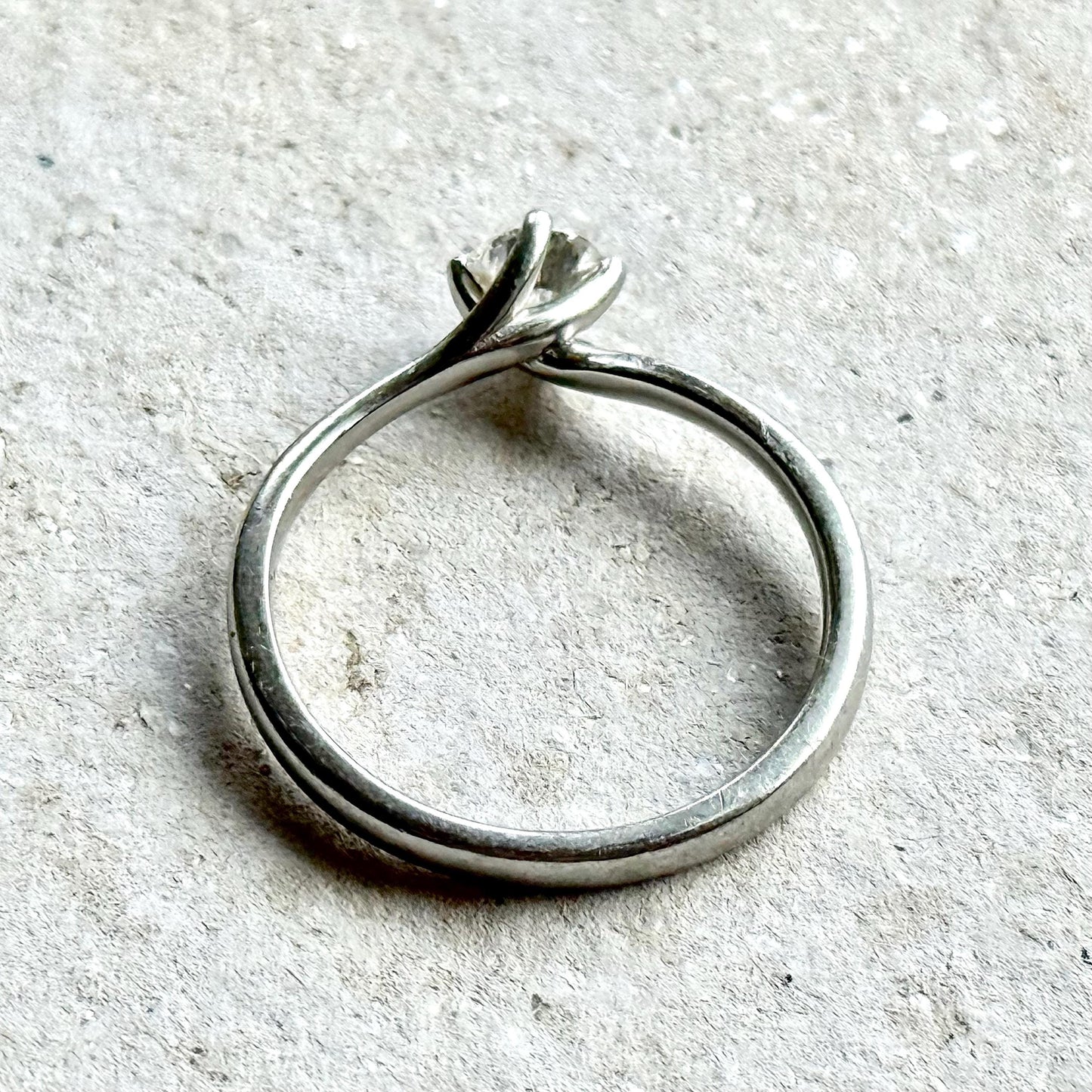 Preloved Diamond Twist Solitaire Ring in Platinum