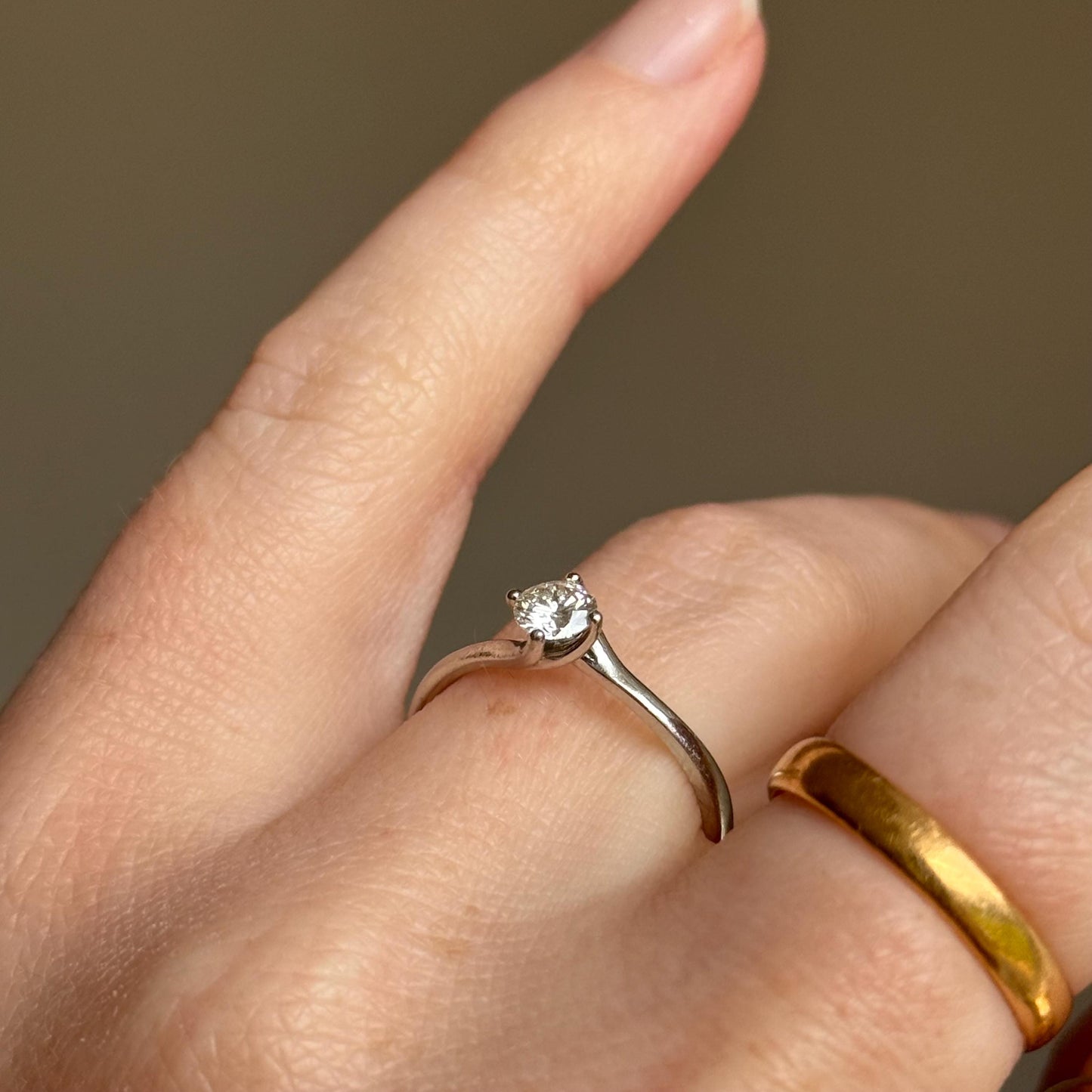 Preloved Diamond Twist Solitaire Ring in Platinum
