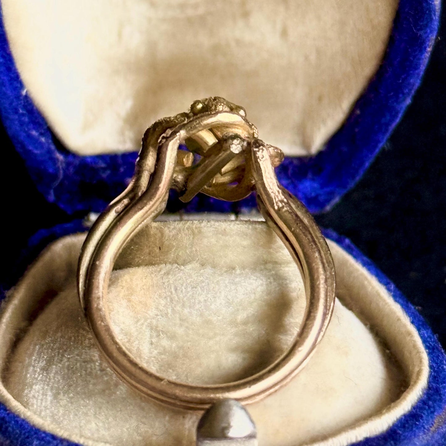 Vintage Emerald Ring in 9 Carat Gold; Circa 1976