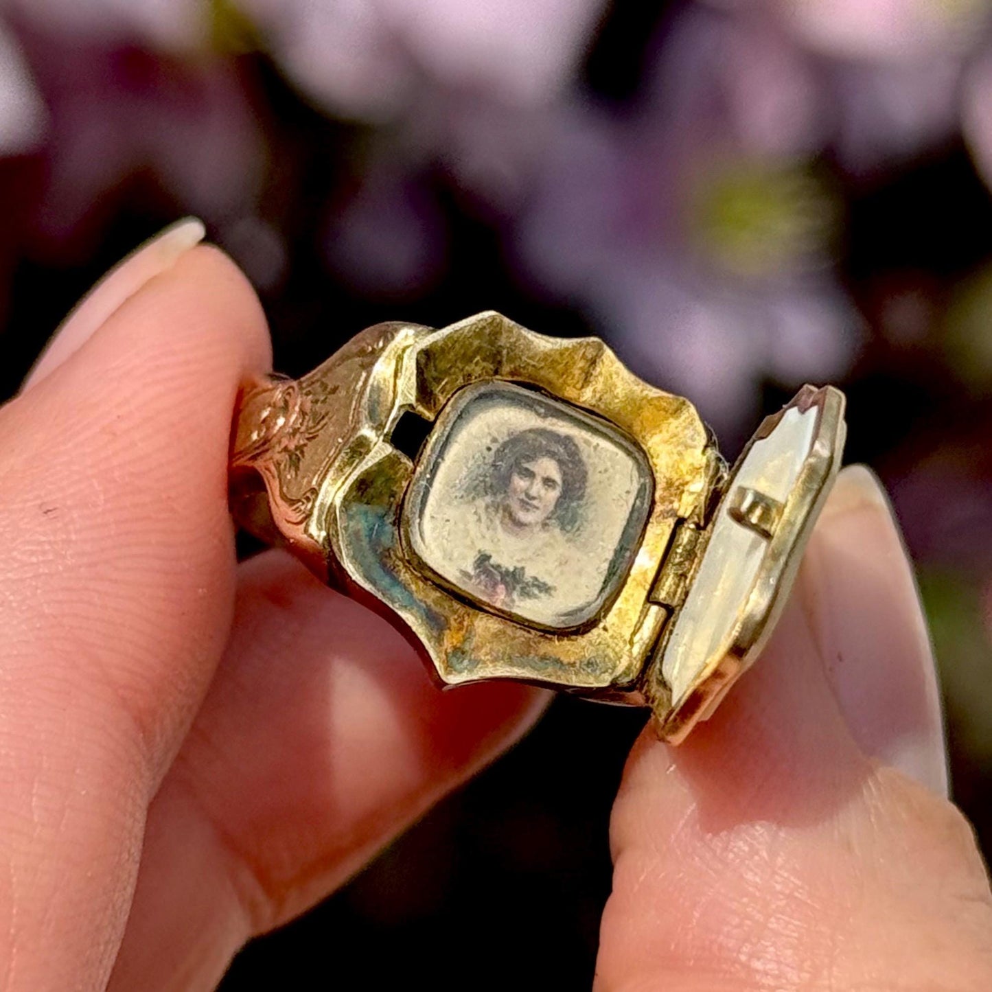 Sweetheart Antique Locket Signet Ring; Circa 1911