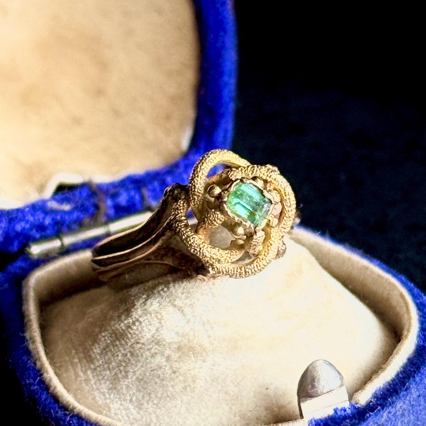Vintage Emerald Ring in 9 Carat Gold; Circa 1976