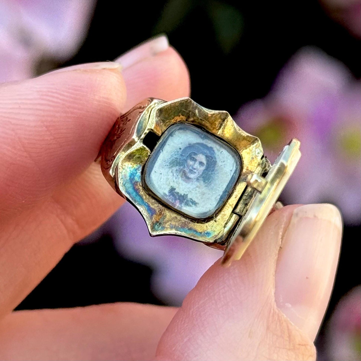 Sweetheart Antique Locket Signet Ring; Circa 1911