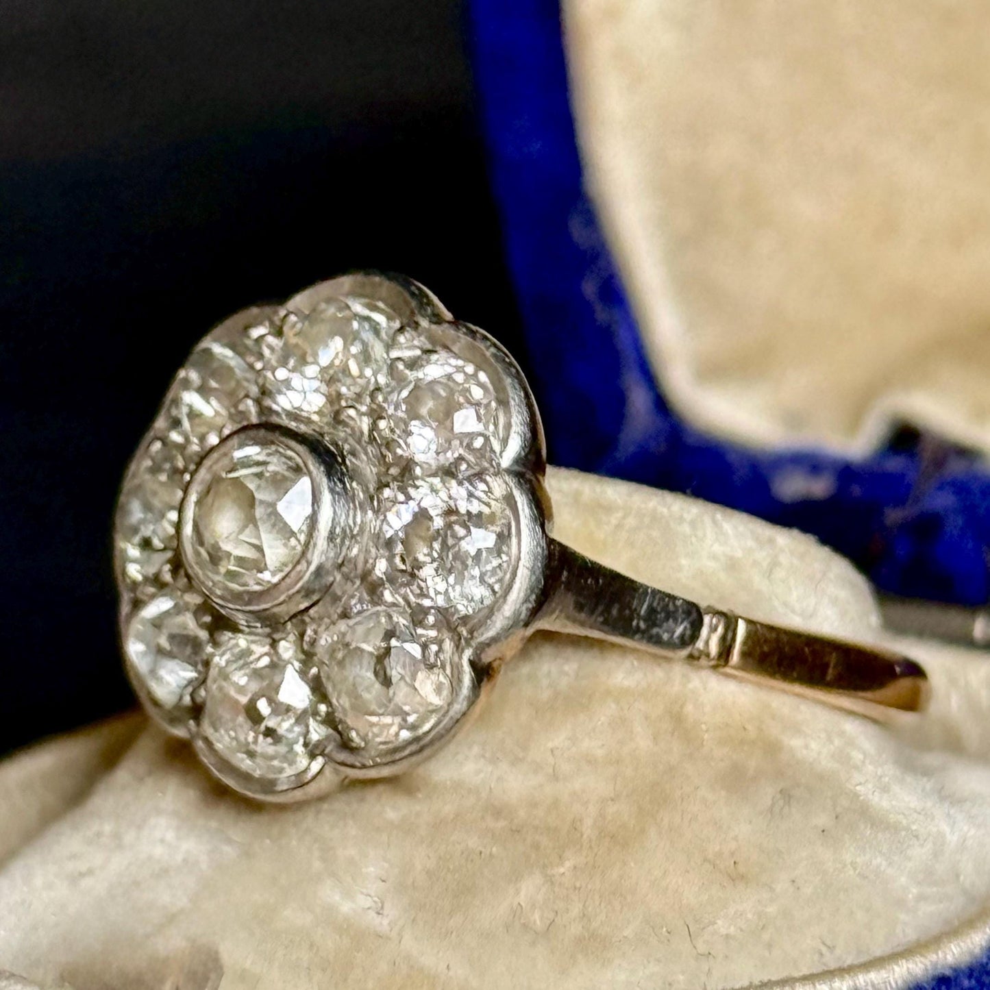 Large Antique Diamond Cluster Ring in 18 Carat Gold, Circa 1900