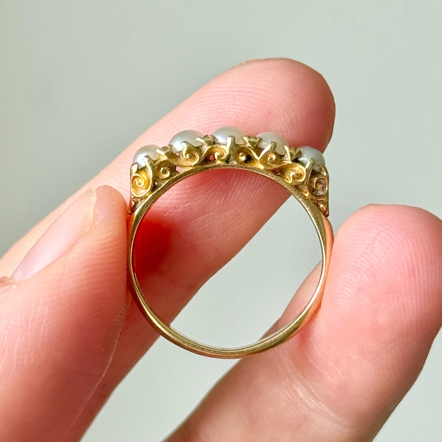 Antique Pearl & Diamond Ring in 18 Carat Gold; Circa 1900
