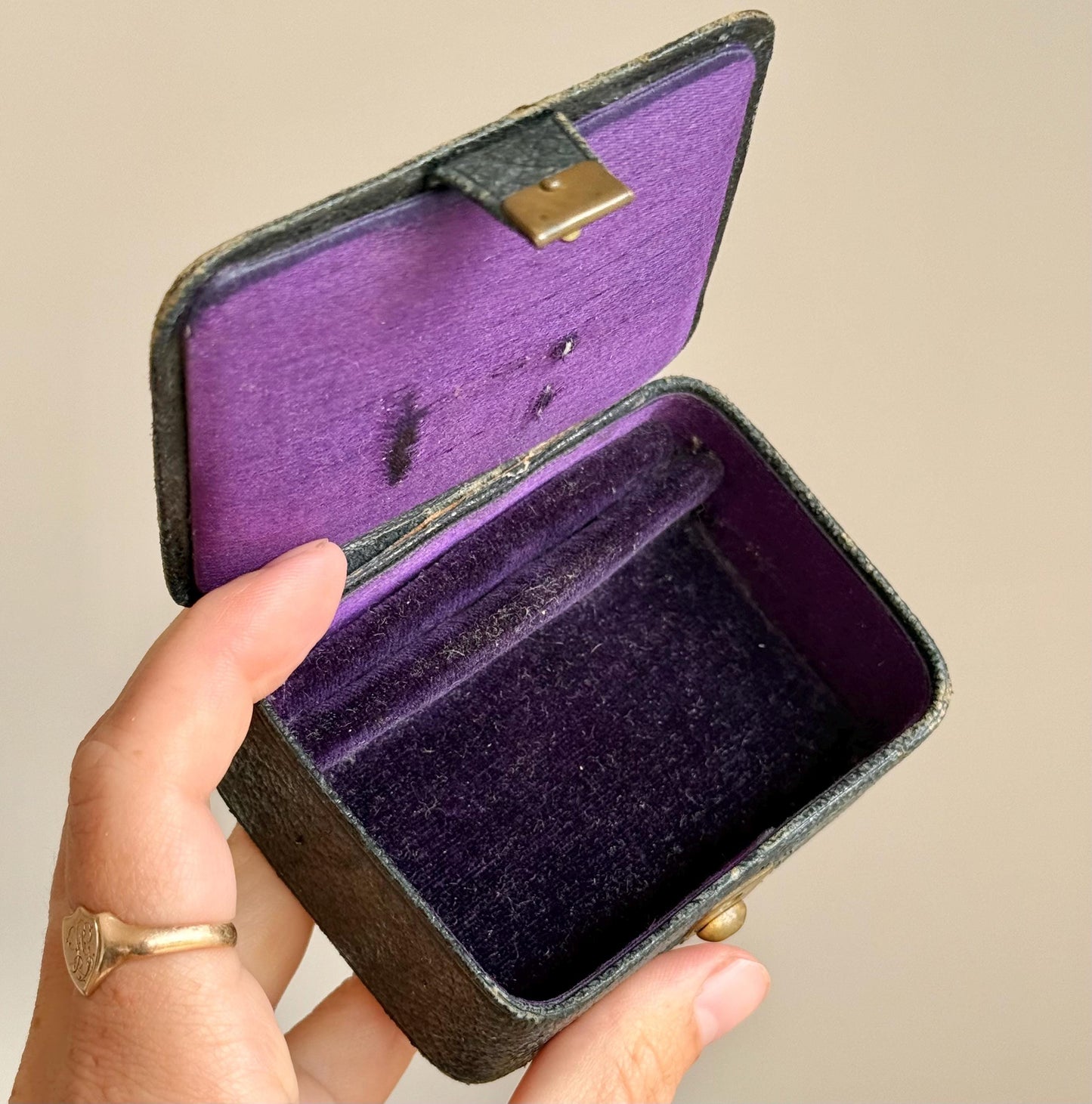 Antique Travelling Jewellery Box; Circa 1900