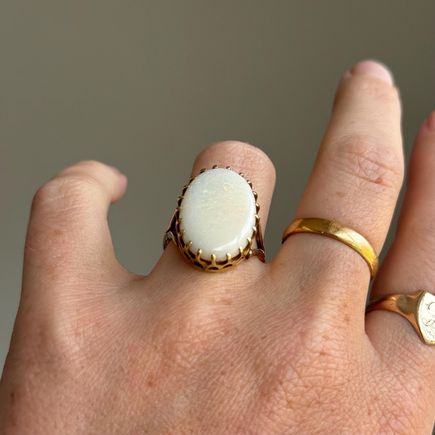 Antique Opal Ring in 9 Carat Gold; Circa 1910